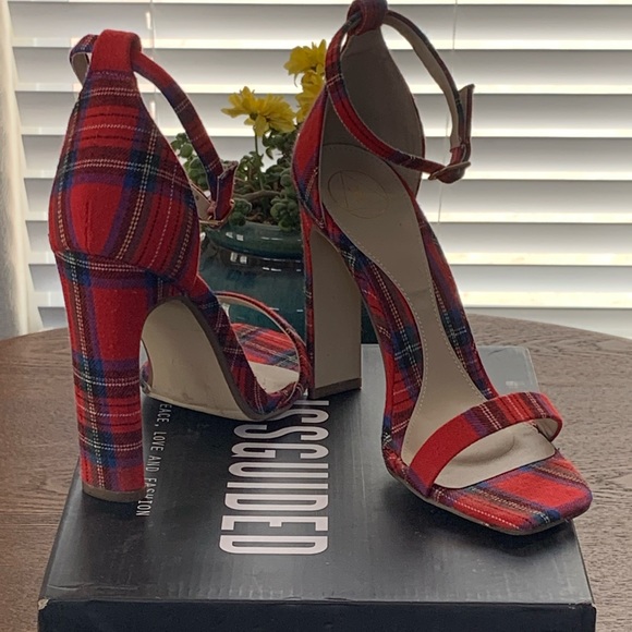 Missguided Shoes - Tartan Red Strapped Heels S-38